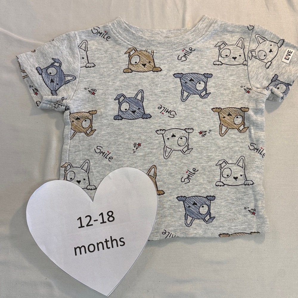 Ellen DeGeneres - Light Gray Baby Tee with puppy design